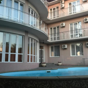 Lotos Hotel